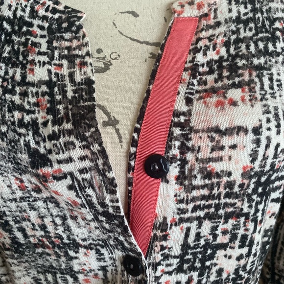 EUC NIC+ZOE reversible button down cardigan sweater-Black/coral/peach/white/gray - Picture 3 of 12